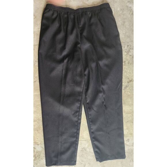 P11 White Stag black dress pants with elastic waist, petite - Picture 4 of 5